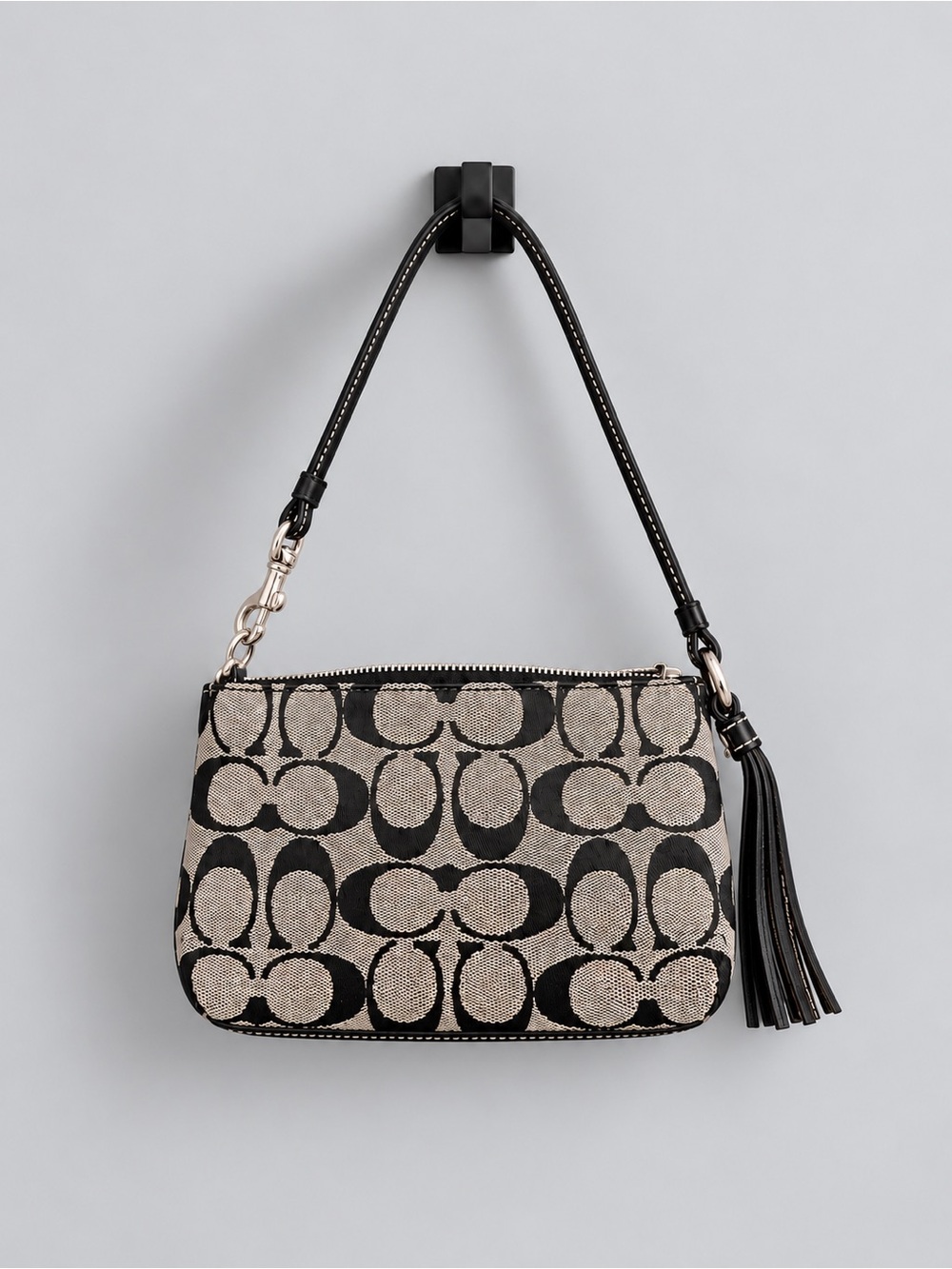 VTG Coach 6094 Black and Cream Signature Jacquard Demi Pouch with Tassel
